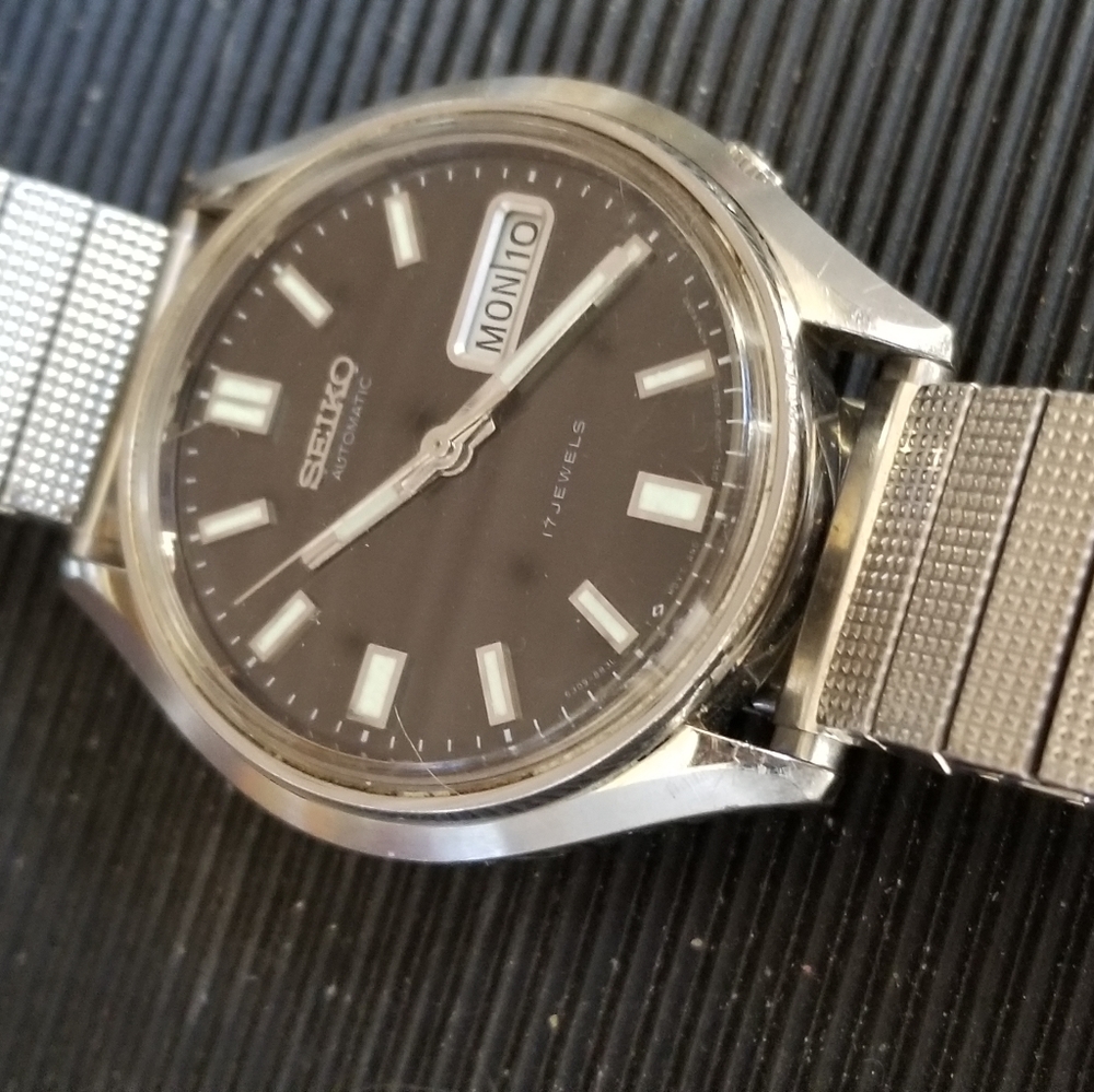 Vintage Cool Seiko Automatic 17 Jewels 6309 8239 A2 Men's Day Date Watch - Picture 2 of 12